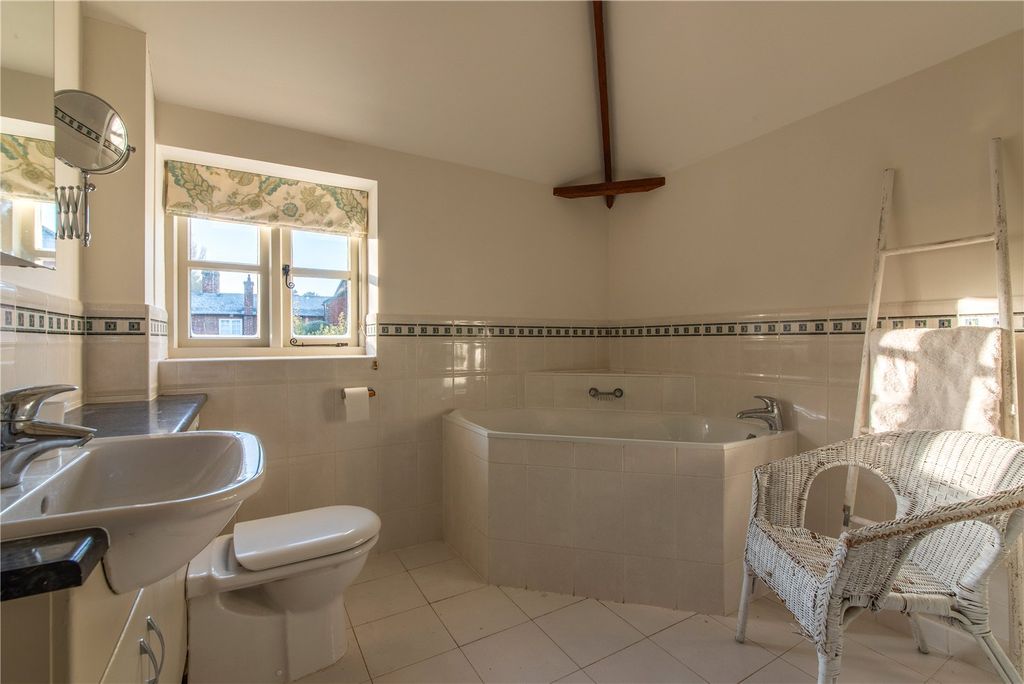 Additional image 13 of 5 bed terraced house for saleBridge Street, Hungerford, Berkshire RG17