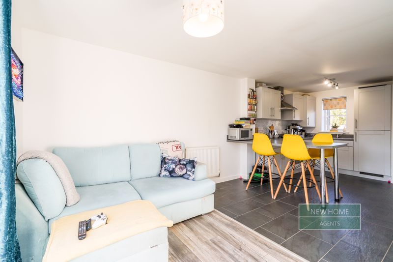 Property photo 2 of 18 Photo 7