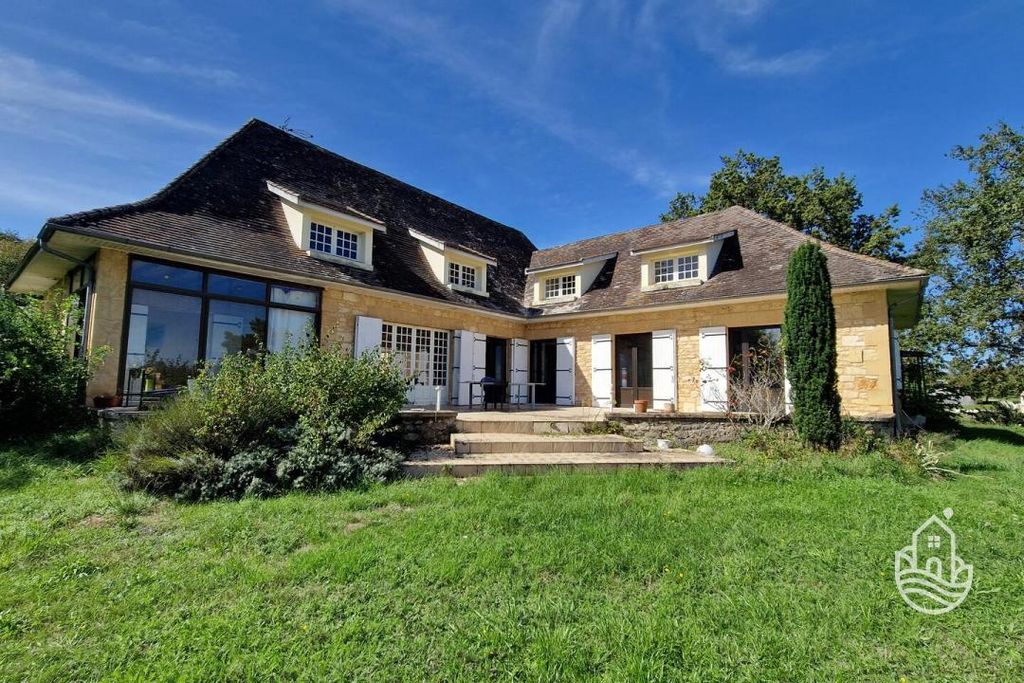 Property photo 1 of 15 Main Exterior View