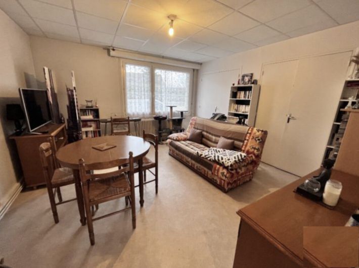 Property photo 3 of 3