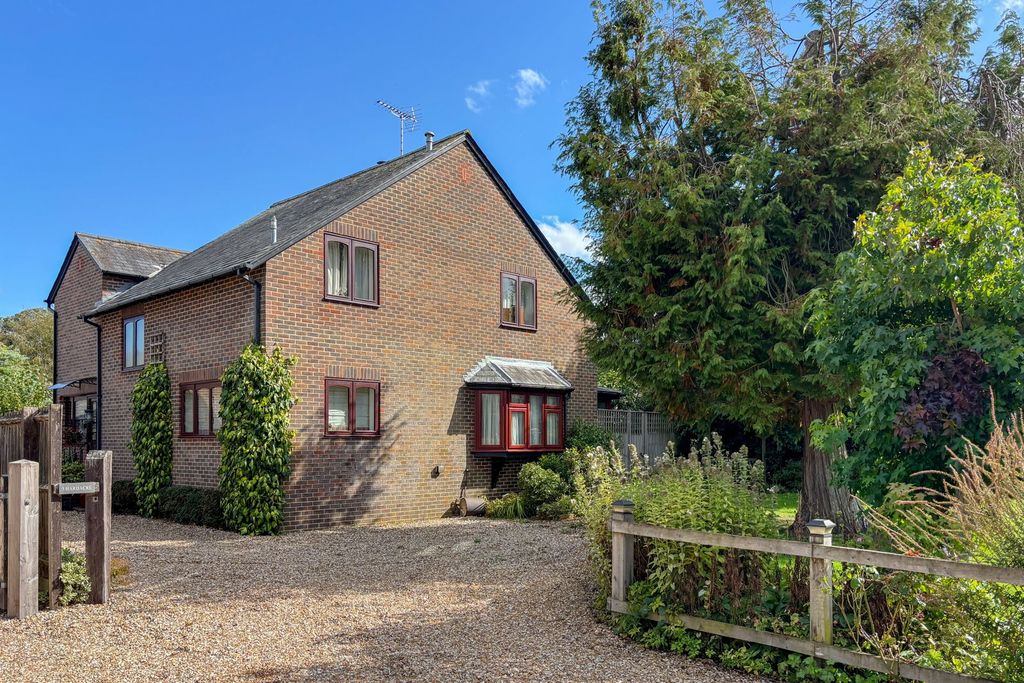 Property photo 1 of 25