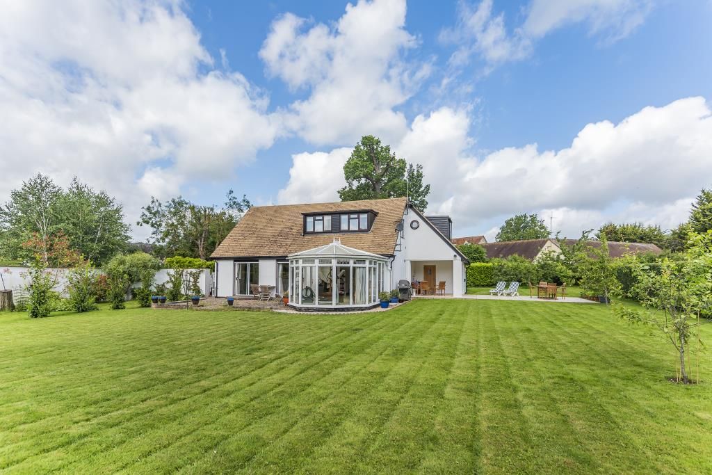 Property photo 1 of 12 External View