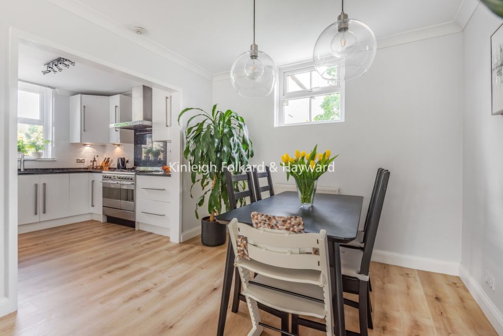 Property photo 3 of 7 248Afab6-4d9d-4103-B