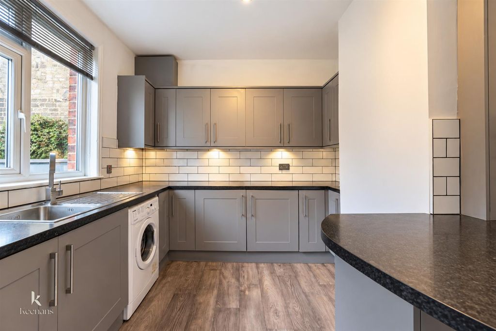 Property photo 1 of 13 .-941.Jpg