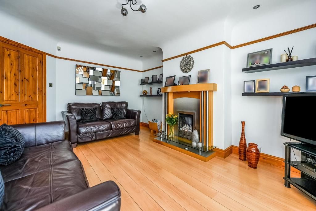 Property photo 2 of 13