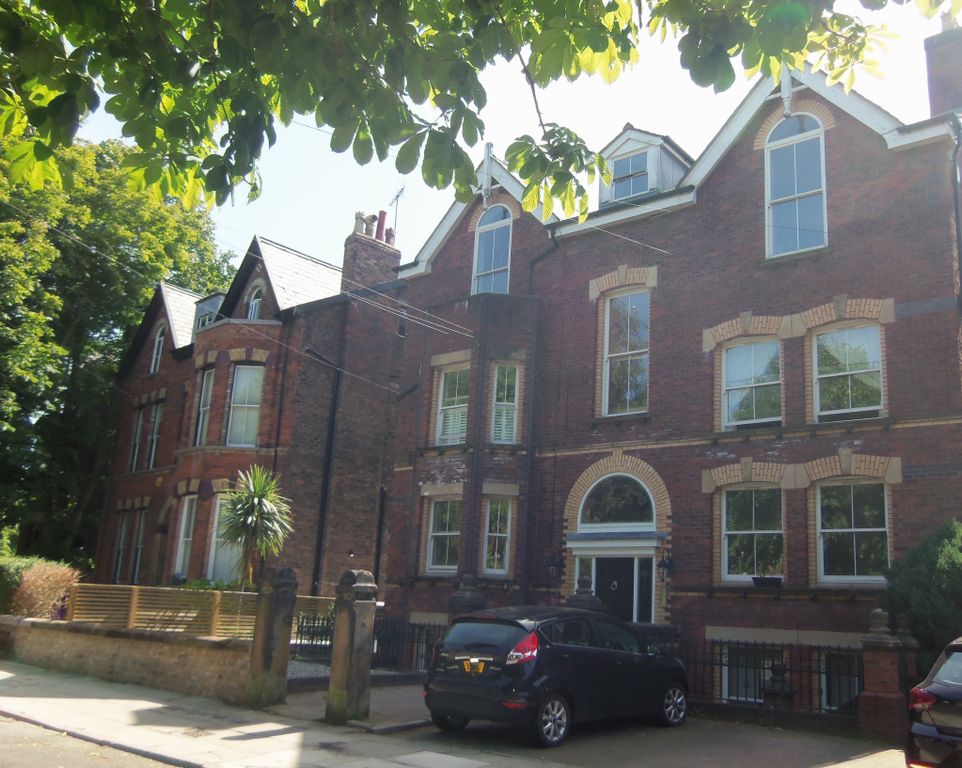 Property photo 1 of 12 Outside