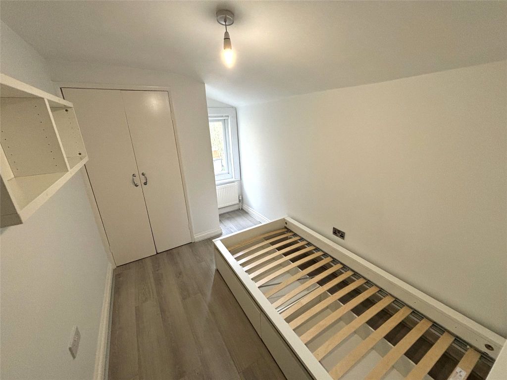 Property photo 3 of 20 Picture No. 23