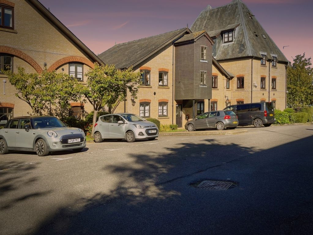 Property photo 1 of 24 Pbox-Img.Jpg