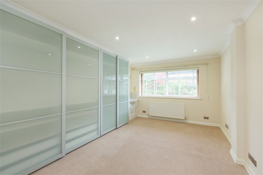 Property photo 3 of 5