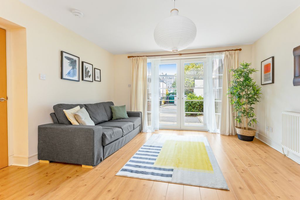 Property photo 2 of 15 Property Image 2