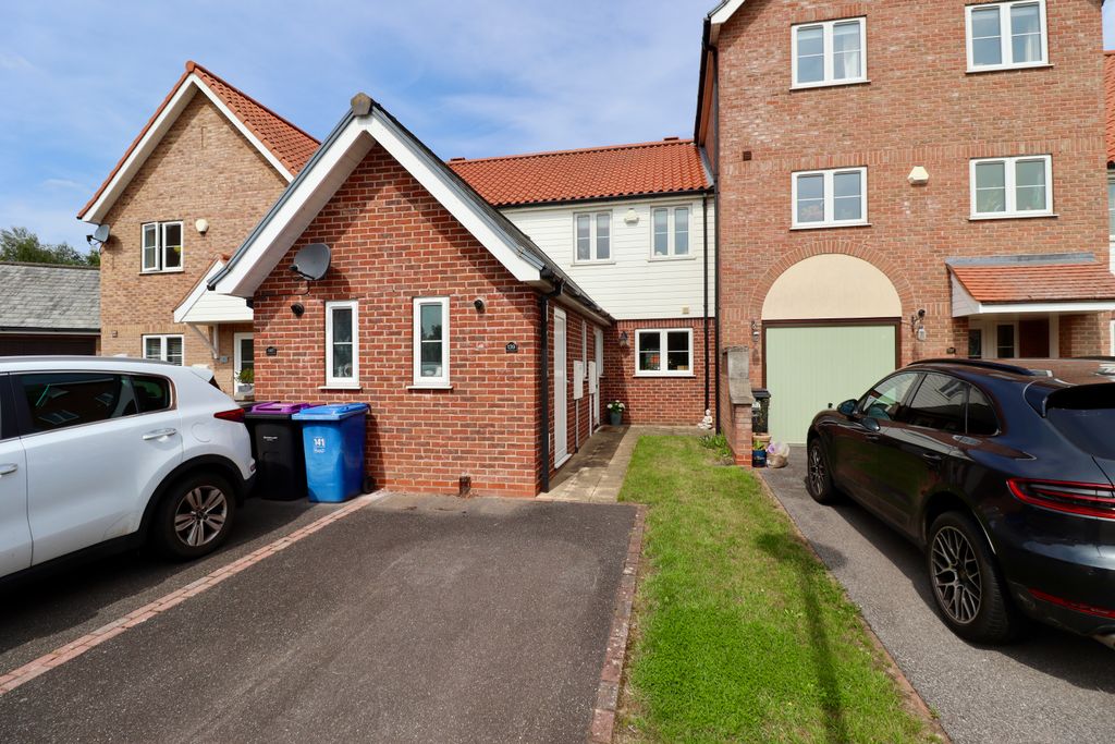 Property photo 1 of 16 Img_8532