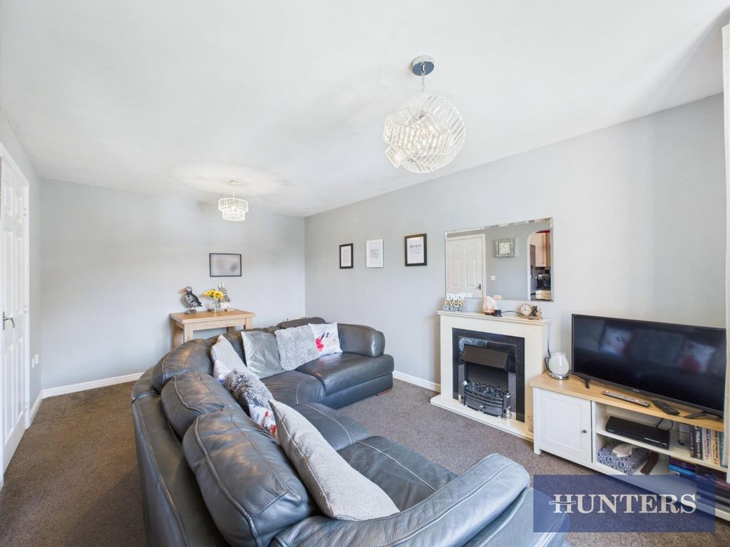 Property photo 2 of 9 Cam05333G0-Pr0149-Still007.Jpg