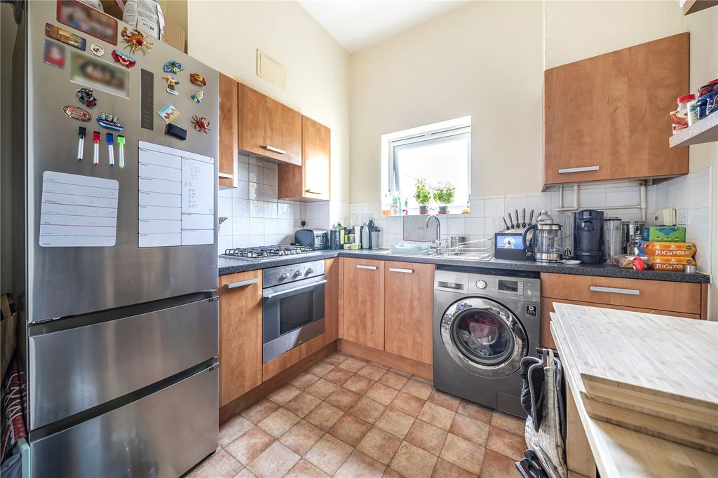 Property photo 2 of 14 Picture No. 05