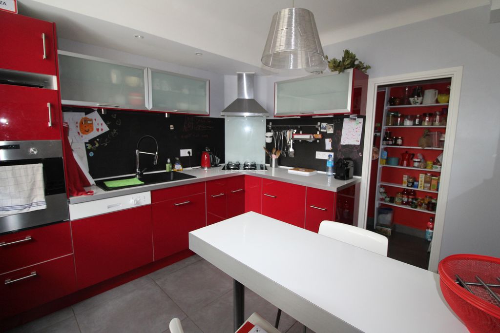 Property photo 3 of 12 Photo_0748Ef03B5898159A5c656545Df6d7c0