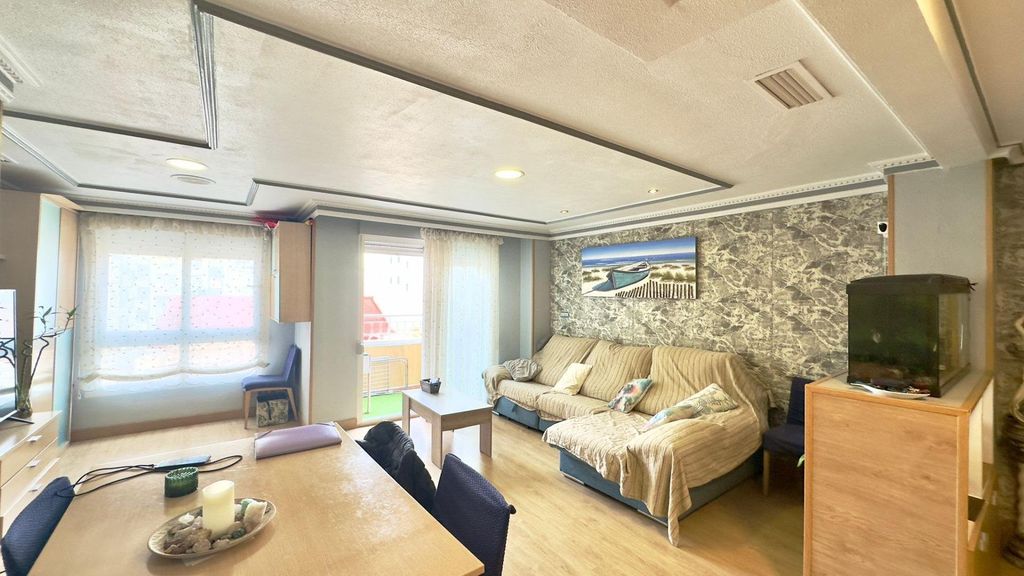 Property photo 1 of 50