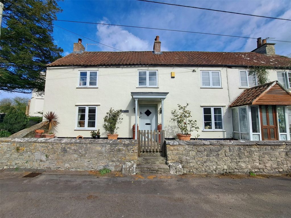 Property photo 1 of 33 Picture No. 40