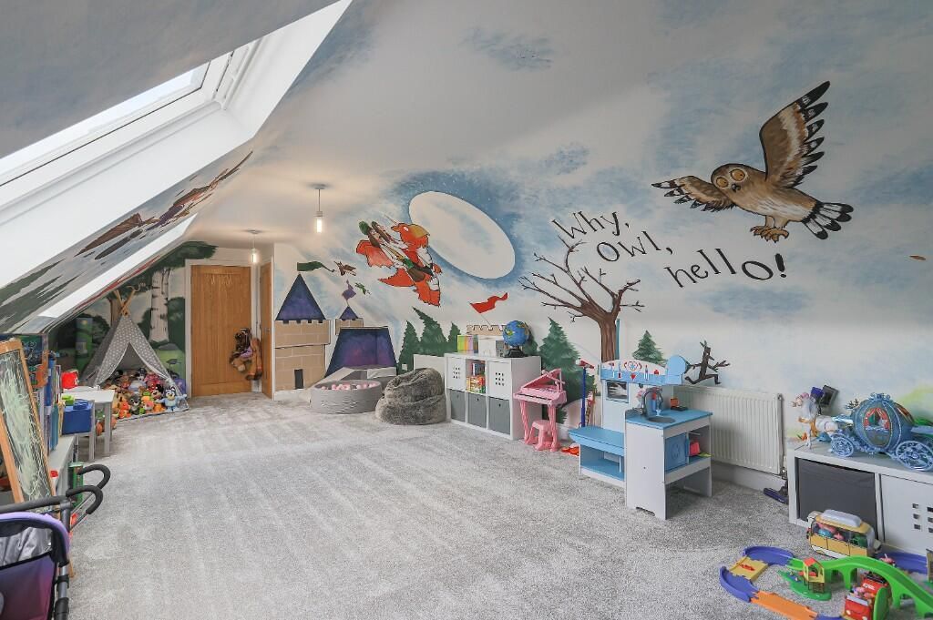 Property photo 3 of 31