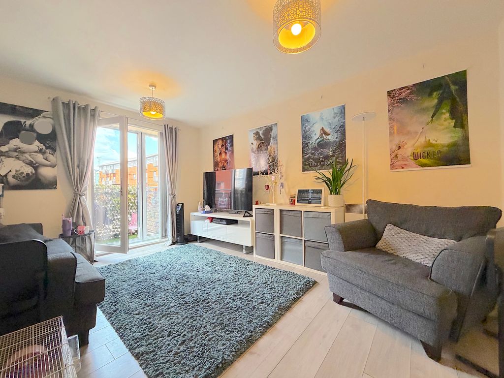 Property photo 2 of 16