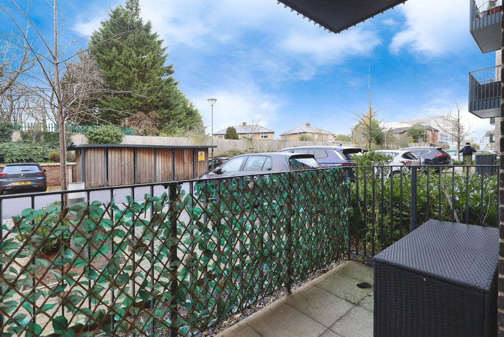 Property photo 3 of 16