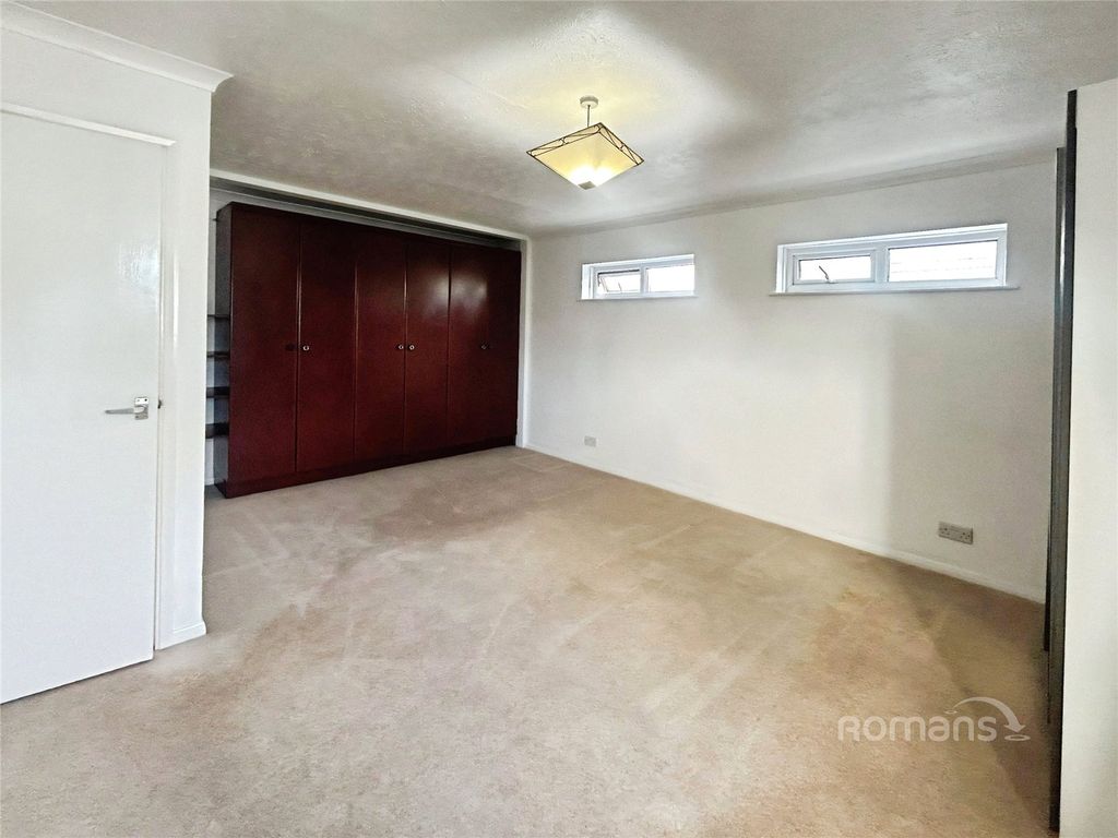 Property photo 3 of 16 Picture No. 03