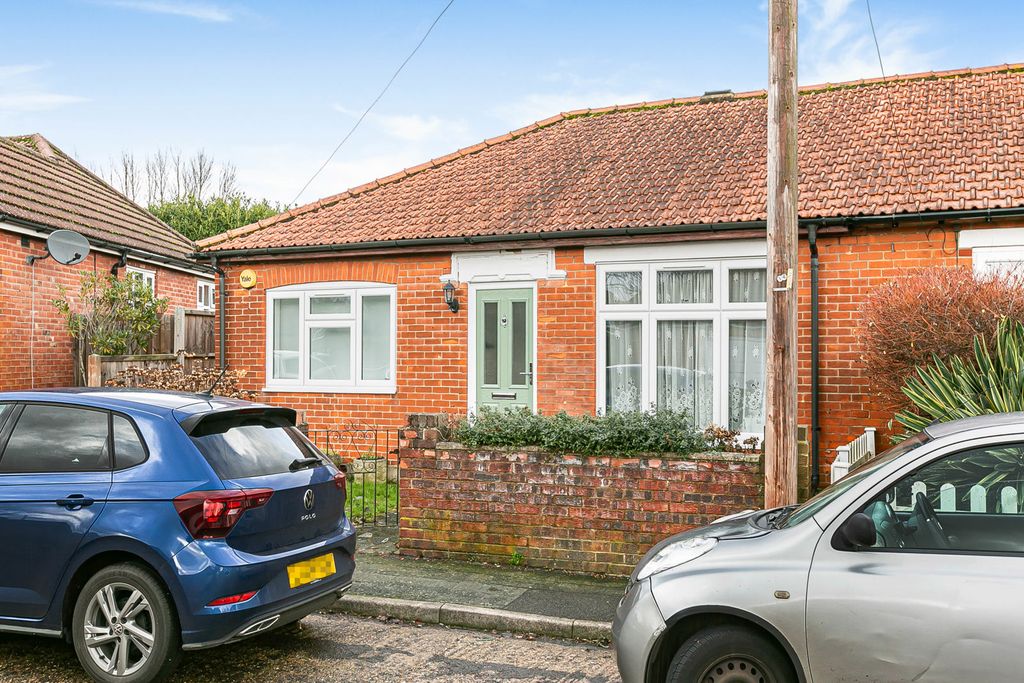 Property photo 2 of 18 Exterior