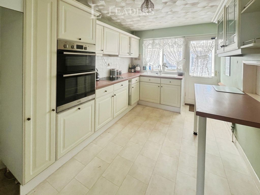 Property photo 3 of 12 Pbox-Img.Jpg