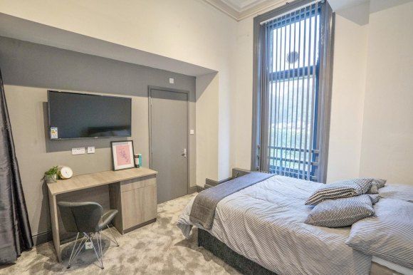 Property photo 3 of 9 8821175.Jpg