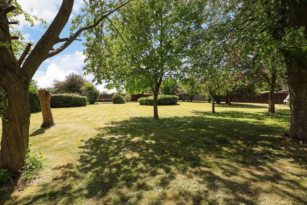 Property photo 3 of 20 Img (1).Jpg