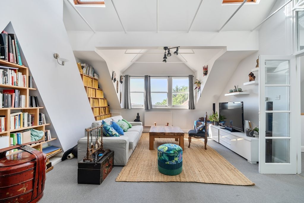 Property photo 1 of 11 1486034 (1)