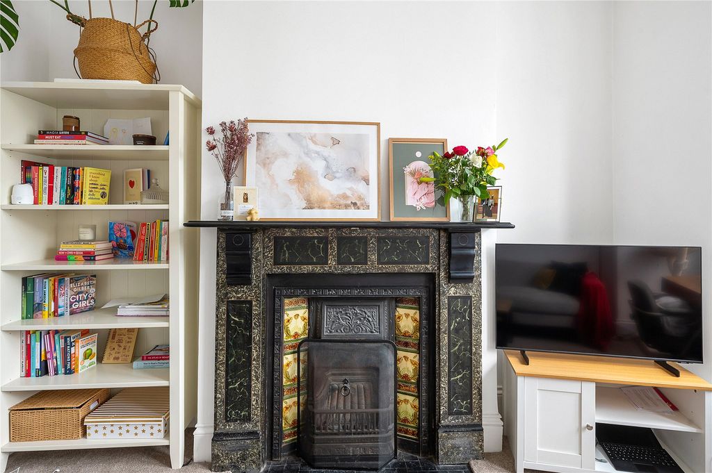 Property photo 3 of 9 Picture No. 04