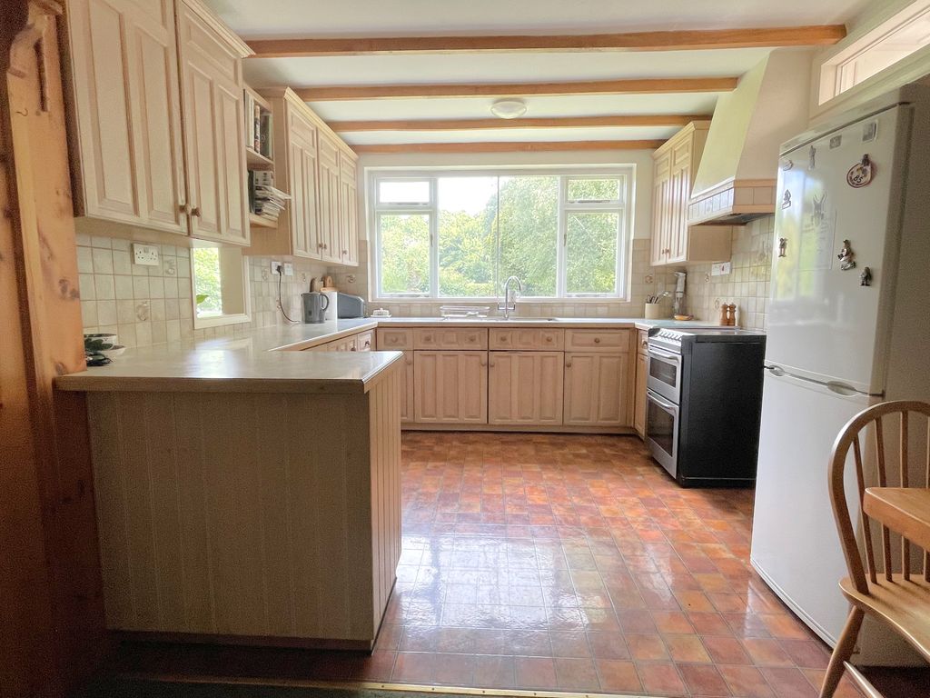 Property photo 3 of 23 Img_7014