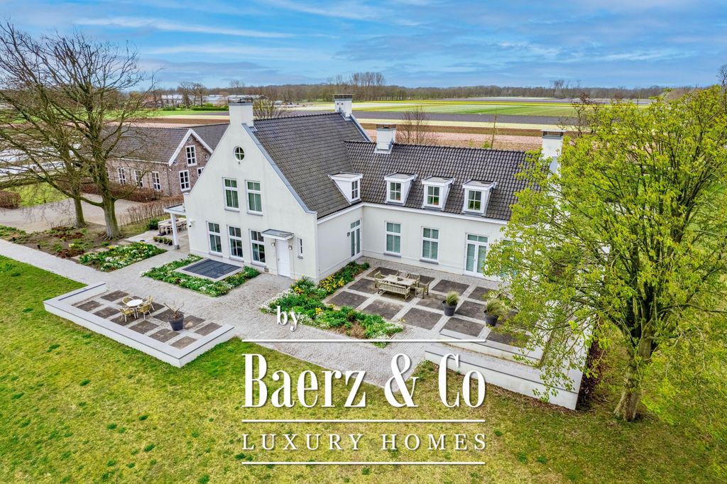 Property photo 1 of 88