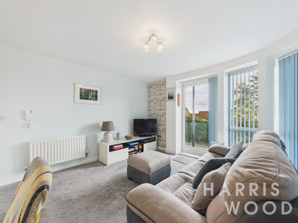 Property photo 2 of 27 5170602