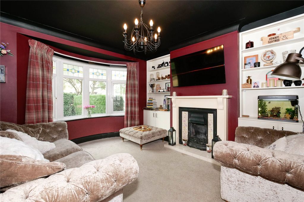 Property photo 2 of 23 Picture No. 04
