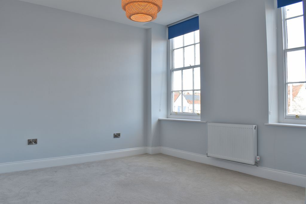 Property photo 3 of 13 Photo 7