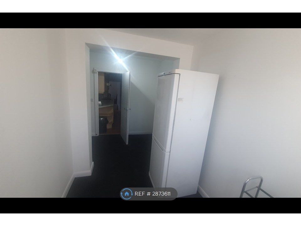 Property photo 2 of 14 Ground Floor Area