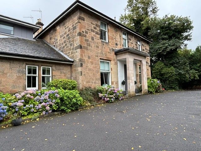 Property photo 1 of 13 Front External