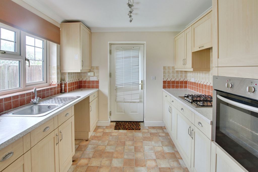 Property photo 3 of 9