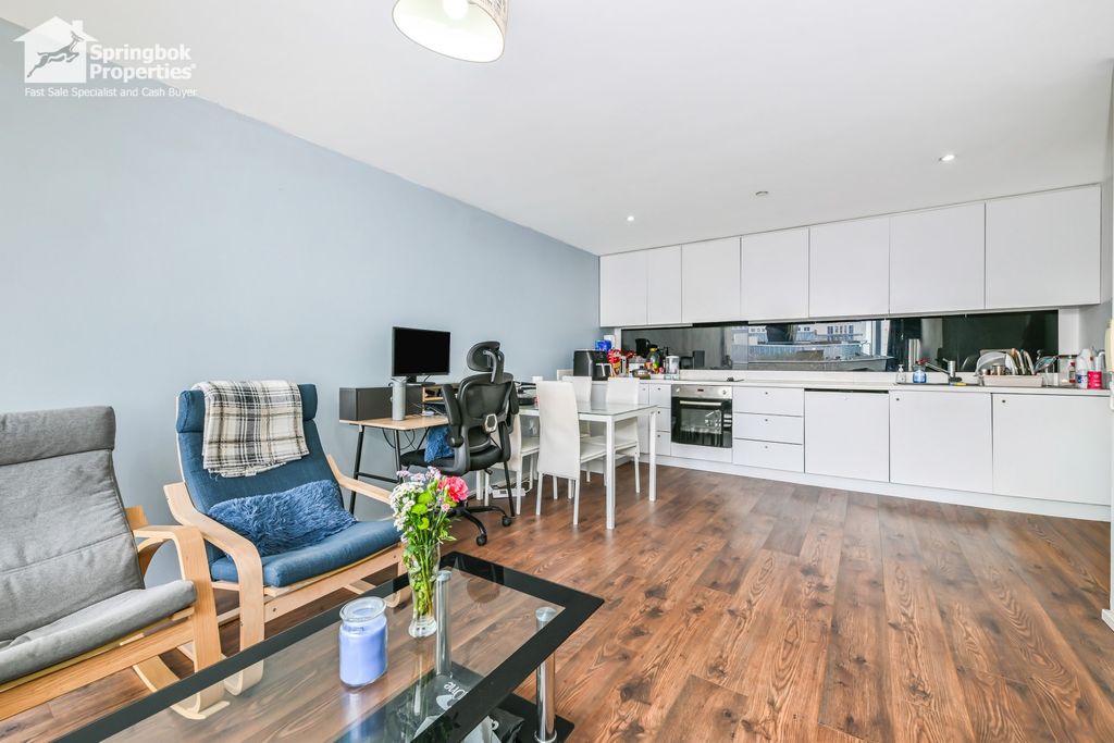 Property photo 2 of 10 1