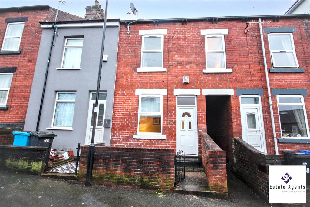 Property photo 1 of 19 Outside