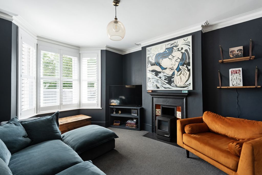 Property photo 1 of 14