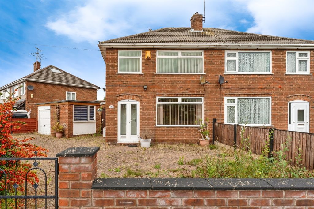 Property photo 1 of 17