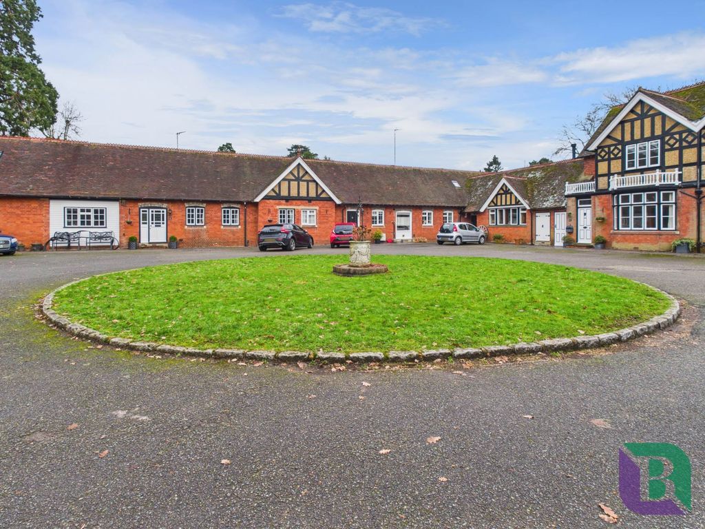 Property photo 1 of 25