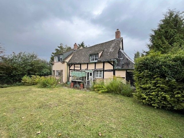 Property photo 3 of 12