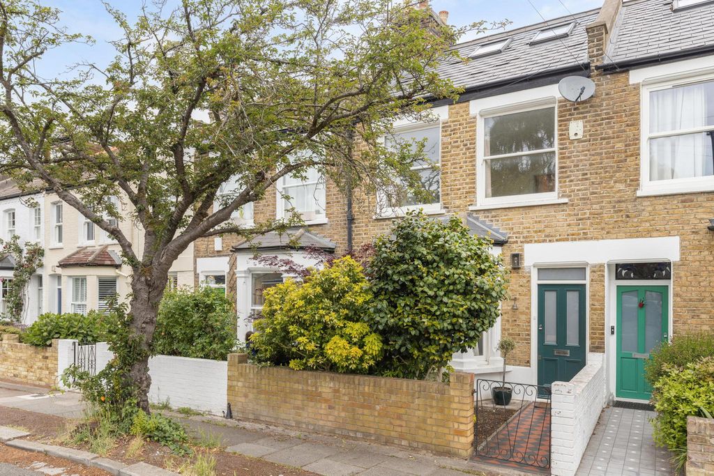 Property photo 1 of 16