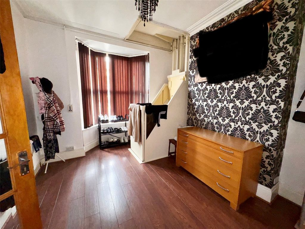 Property photo 3 of 19 Picture No. 03