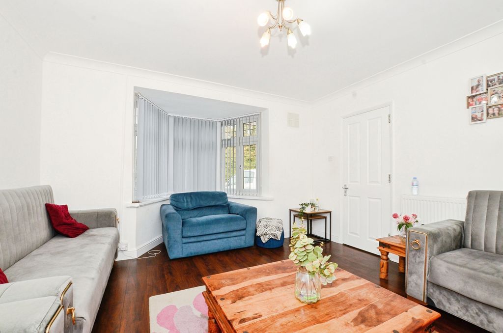 Property photo 3 of 15 Dsc_7300