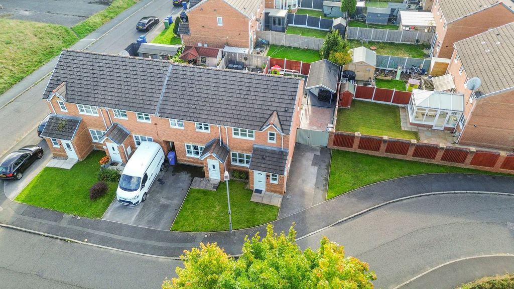 Property photo 1 of 24