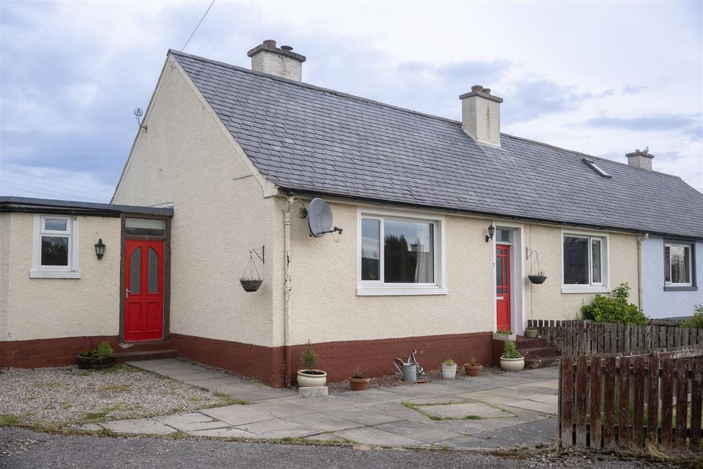 Property photo 2 of 18 Front 2.Jpg