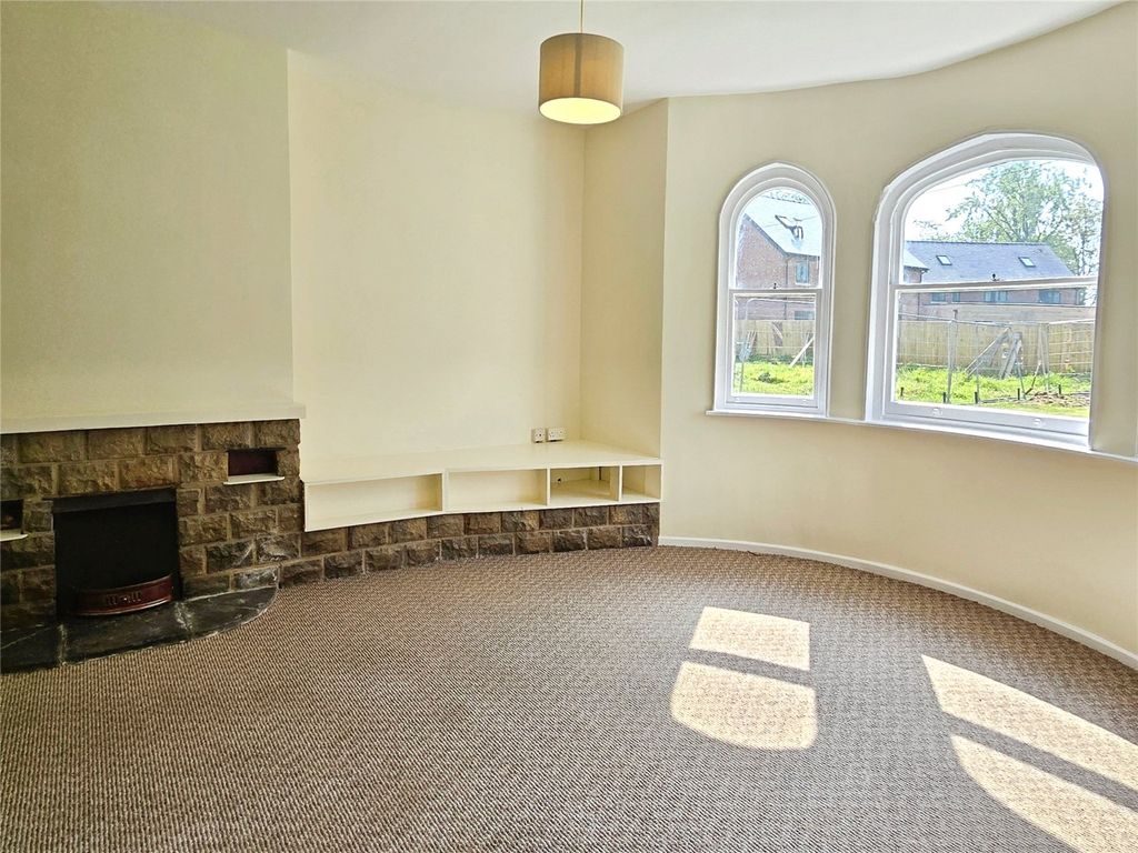 Property photo 2 of 8 Living Room